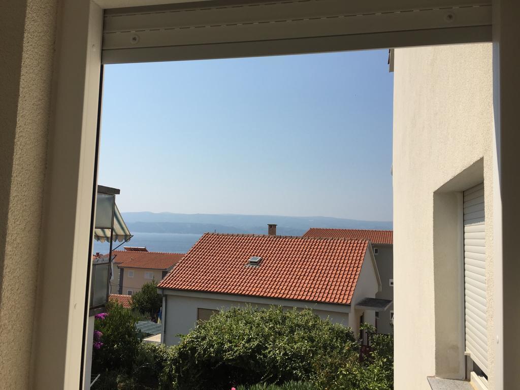 Apartments Bilic Nemira Omis Exterior photo